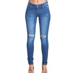 DAILY JEANS